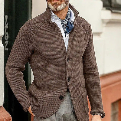 Gor | Elegant Button Cardigan for the Stylish Man