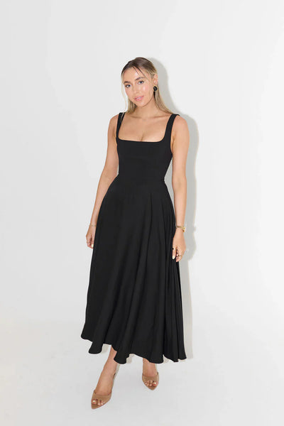 Sarah | Timeless Dress