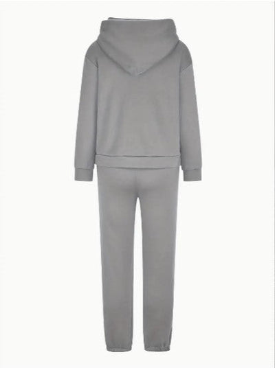 Agnes Müller | Long Sleeve Hoodie & Sweatpants