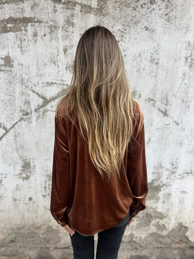 Catherine | Elegant Velvet Blouse