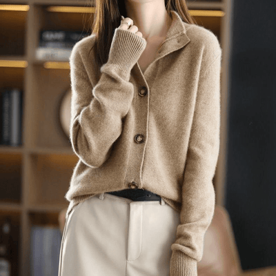 Bella | Cozy Button-Up Cardigan