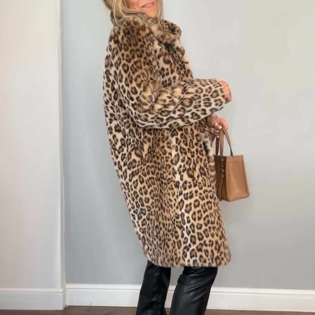 Daisy| Coat With Leopard Print